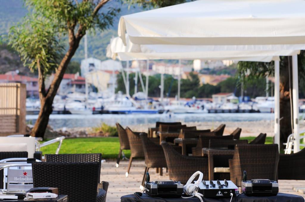 Sporting Hotel Stella Maris Боза-Марина Экстерьер фото